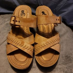 CG sandals